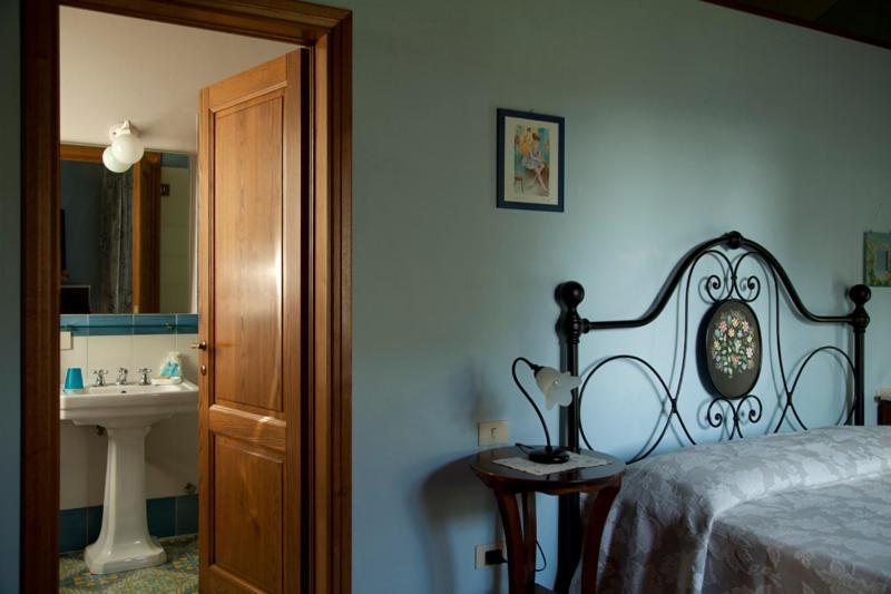 Agriturismo La Colombaia Cerreto Guidi Bagian luar foto